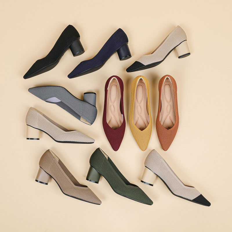 Court Heel Pointed - รองเท้าส้นสูงทรงเจ้าหญิง ส้นหนา รุ่นใหม่ปี 2026 หัวแหลม ตัดวี