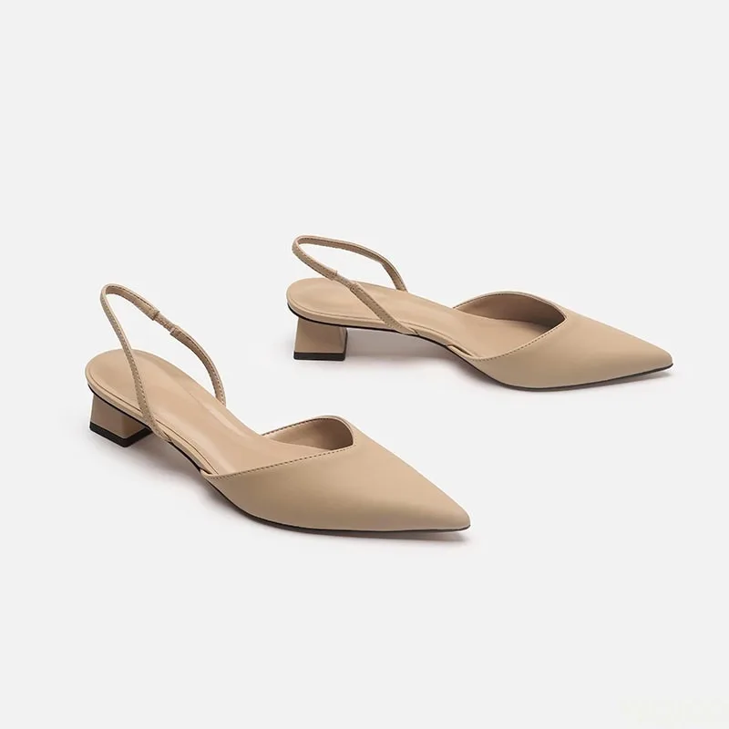 Low Block Heel Pump - รองเท้าส้นเตี้ยแบบส้นบล็อกสำหรับผู้หญิง สายรัดยืดหยุ่น ดีไซน์หรูหรา เหมาะสำหรับงานปาร์ตี้