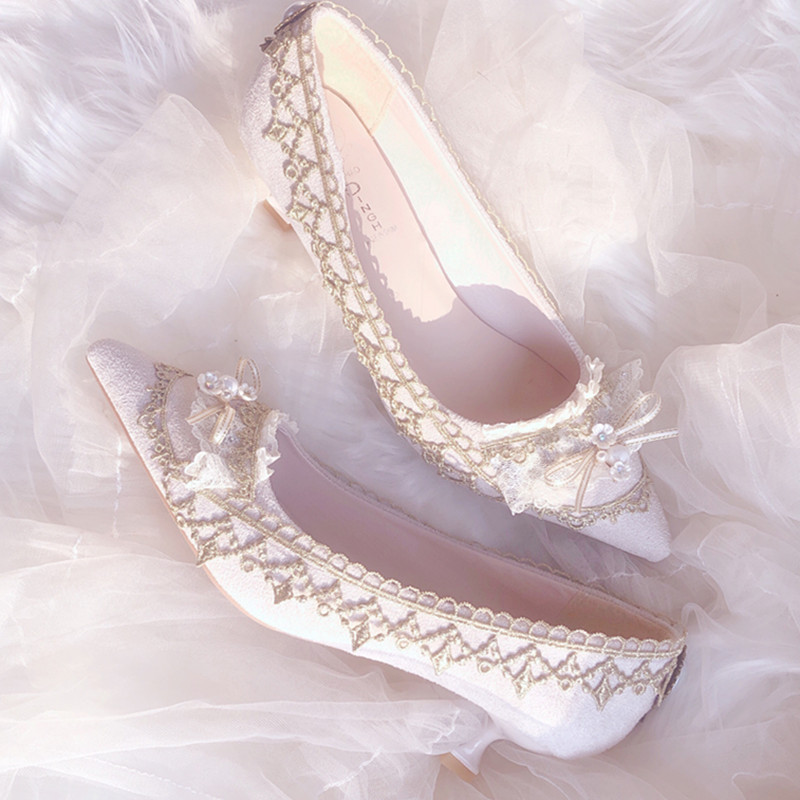 Lolita สไตล์ศาลรองเท้าส้นสูงชี - Court Heel Pointed บทวิจารณ์และราคา
