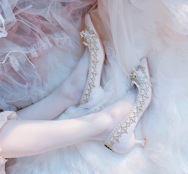 Lolita สไตล์ศาลรองเท้าส้นสูงชี - Court Heel Pointed บทวิจารณ์และราคา
