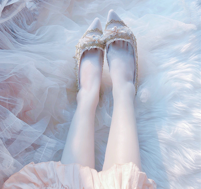 Lolita สไตล์ศาลรองเท้าส้นสูงชี - Court Heel Pointed บทวิจารณ์และราคา