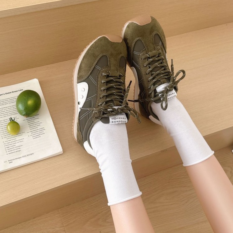 รองเท้าผ้าใบสีเรโทรสำหรับผู้หญ - Women Shoes Running บทวิจารณ์และราคา