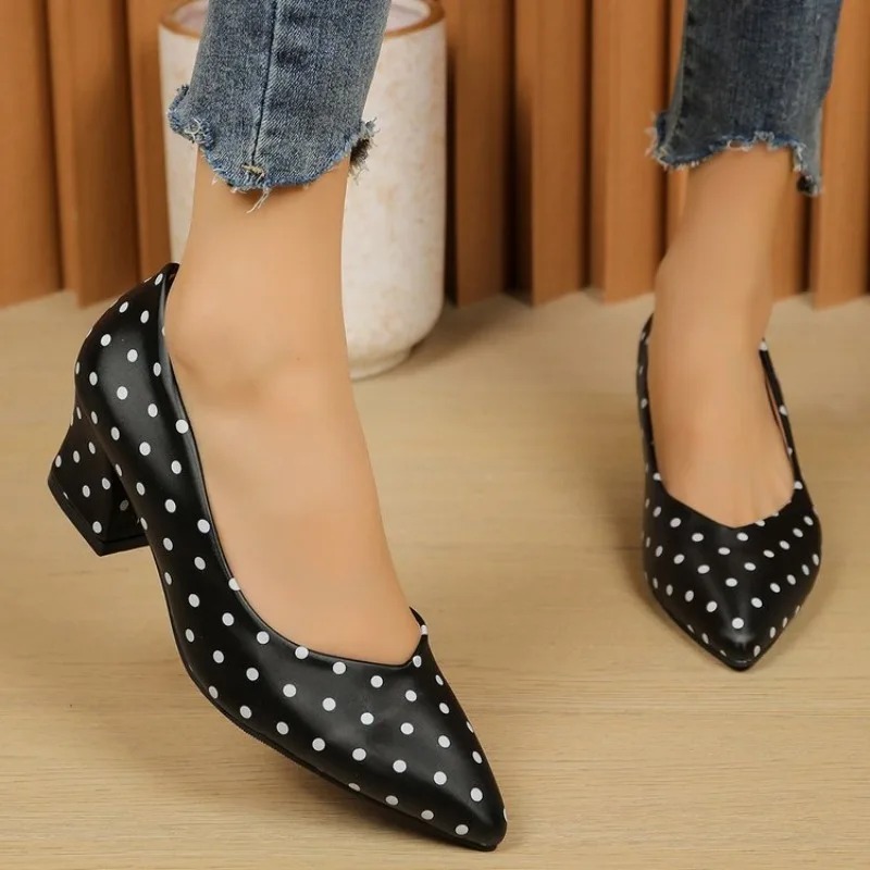 รองเท้าส้นสูงหัวแหลมสำหรับผู้ห - Court Heel Pointed บทวิจารณ์และราคา