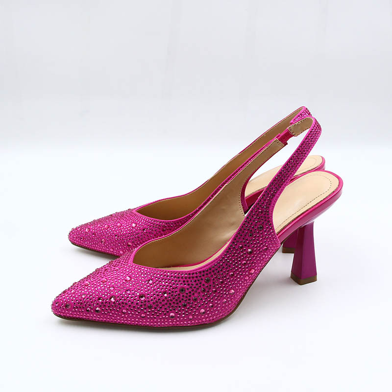 รองเท้าส้นสูงแบบสวมประดับเพชรป - Women'S Shoes Large บทวิจารณ์และราคา