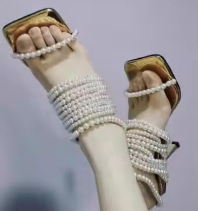 รองเท้าส้นสูงแบบสวมเปิดนิ้วเท้ - Gold Chain Sandal บทวิจารณ์และราคา