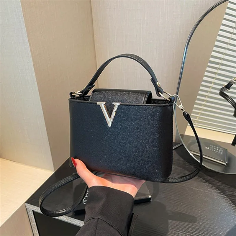 กระเป๋าถือผู้หญิงสุดหรู ดีไซน์ - Women'S Shoes Louis Vuitton บทวิจารณ์และราคา